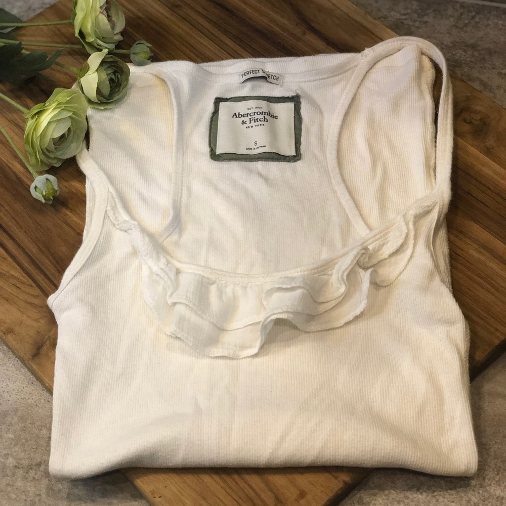 Abercrombie & Finch Ruffled Tank - Picture 2 of 3